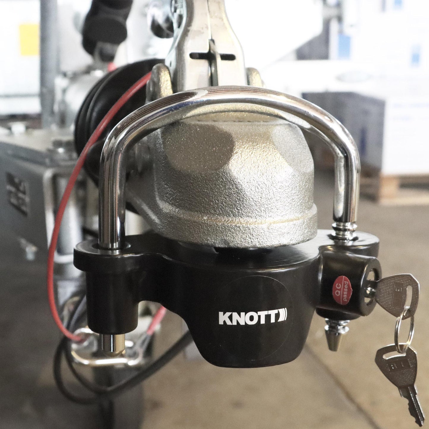 Knott Bügelschloss Universal für Anhänger mit Kugelkupplung